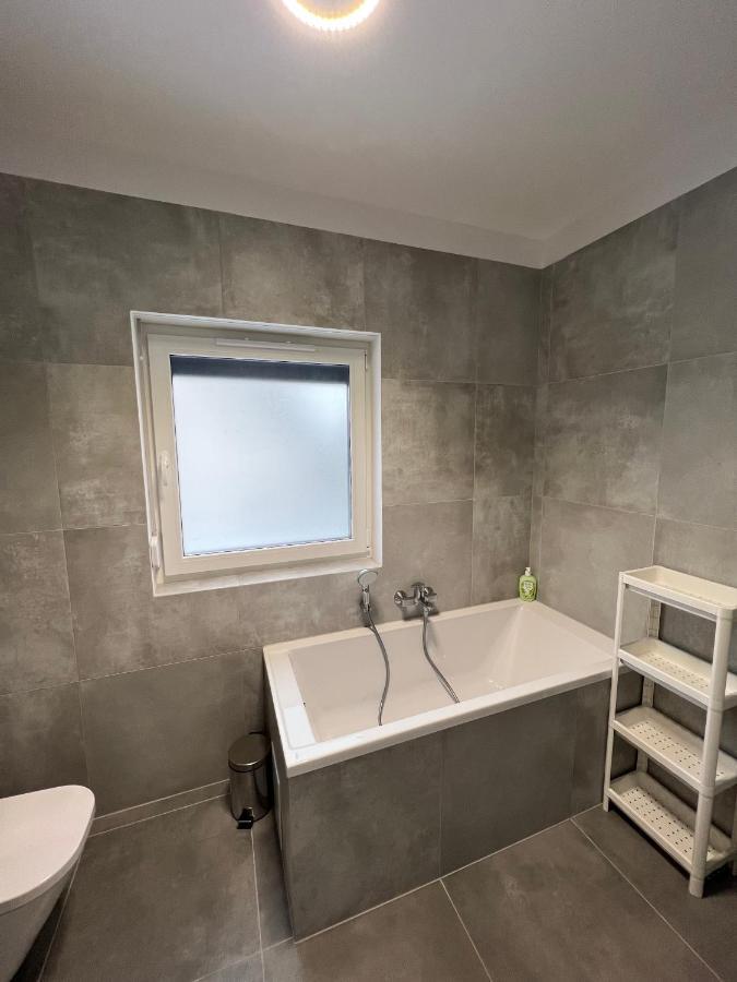 Abra Apartament Apartment Poznan Ngoại thất bức ảnh